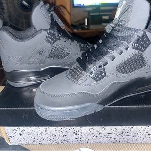 Jordan 4s black Cats